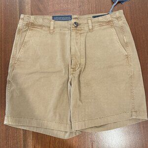 Vineyard Vines 7 Inch Island Shorts - Small - BNWT